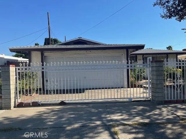 North Hollywood, CA 91605,12952 Elkwood Street