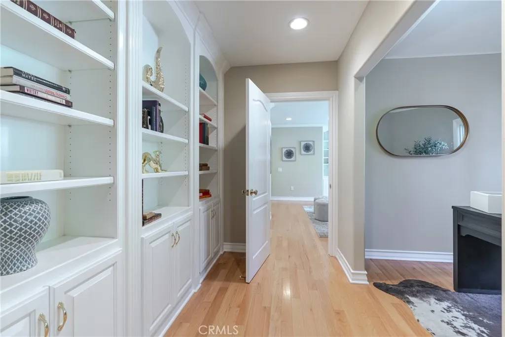 San Marino, CA 91108,1354 Bedford Road