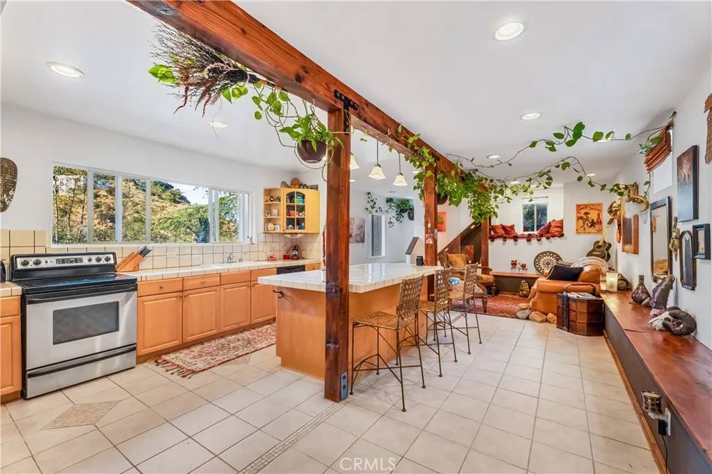West Hills, CA 91304,24058 Eagle Mountain Street