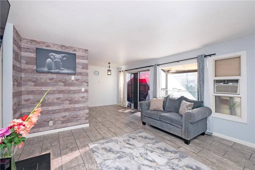 La Puente, CA 91746,624 Pamela Kay Lane