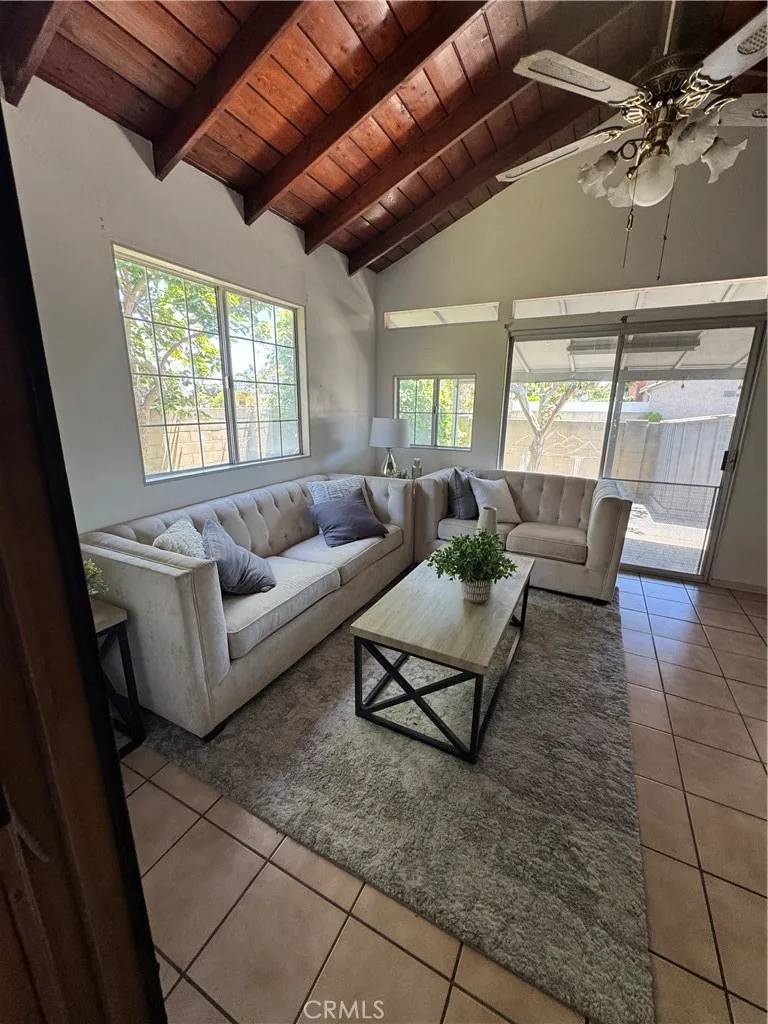 Huntington Beach, CA 92649,17252 Apel Lane