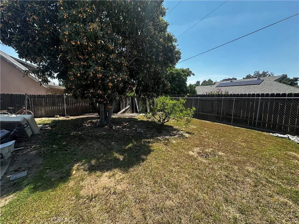 Rialto, CA 92376,1374 N Primrose Avenue