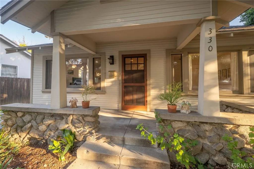 Claremont, CA 91711,330 W 6th Street
