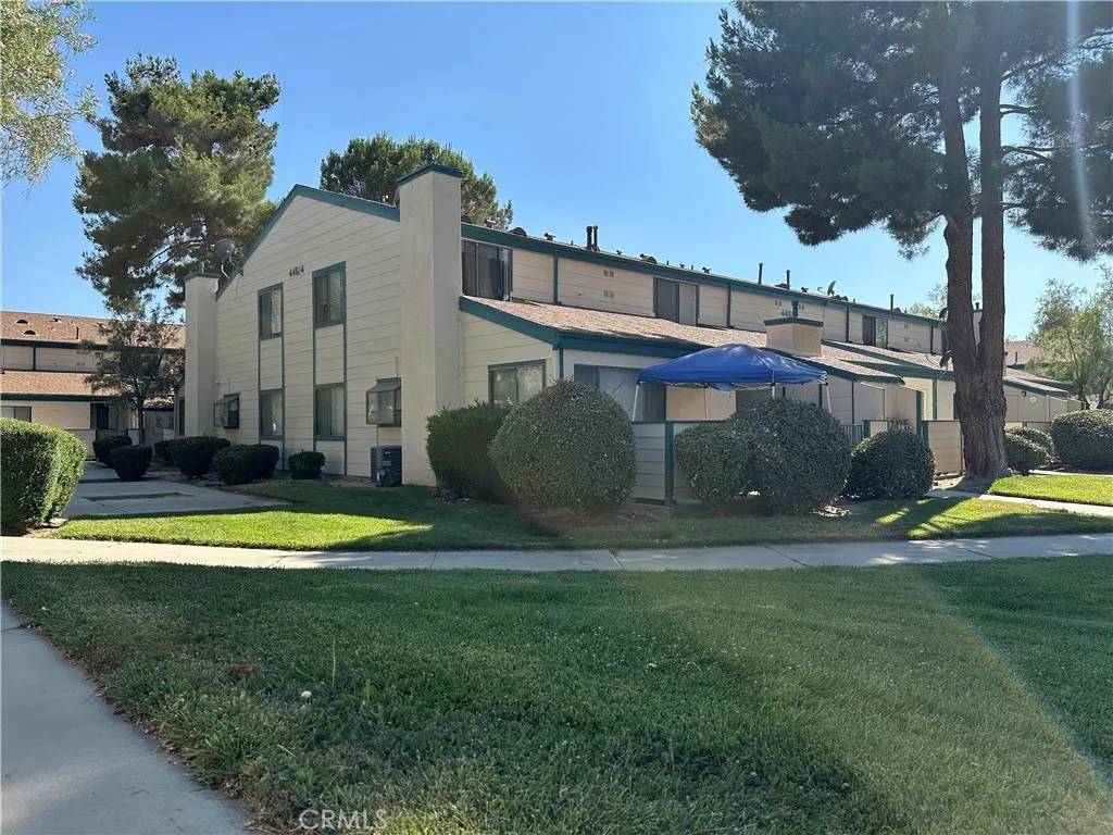 Lancaster, CA 93535,44514 15th Street East #2