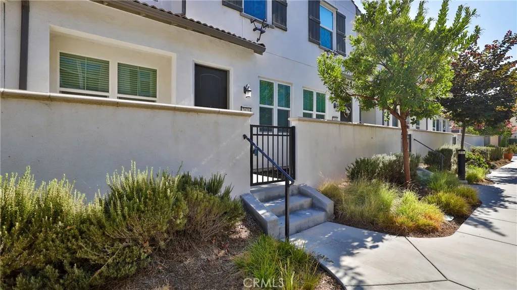 Eastvale, CA 92880,7070 Montecito Lane