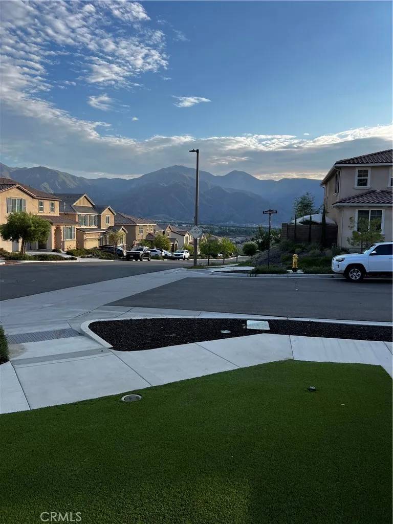 Corona, CA 92883,24346 Sundrop Drive