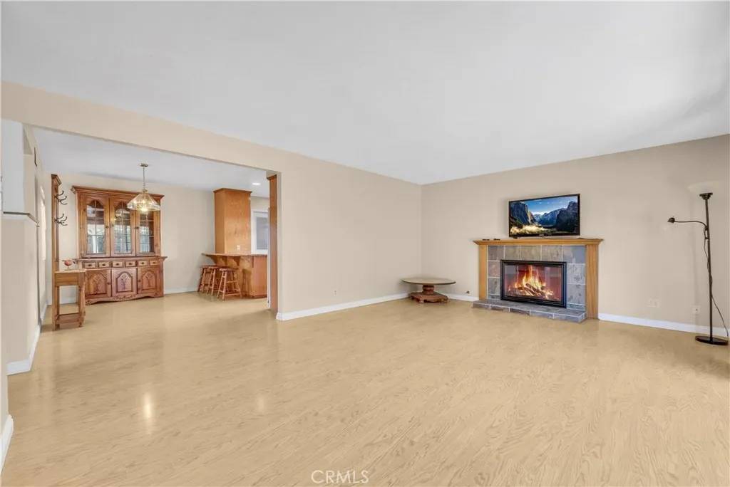 La Habra, CA 90631,420 W Parkwood Avenue