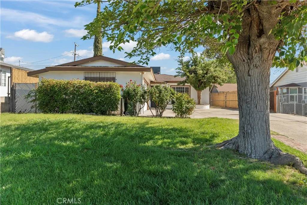 Bakersfield, CA 93305,1801 Bernard Street