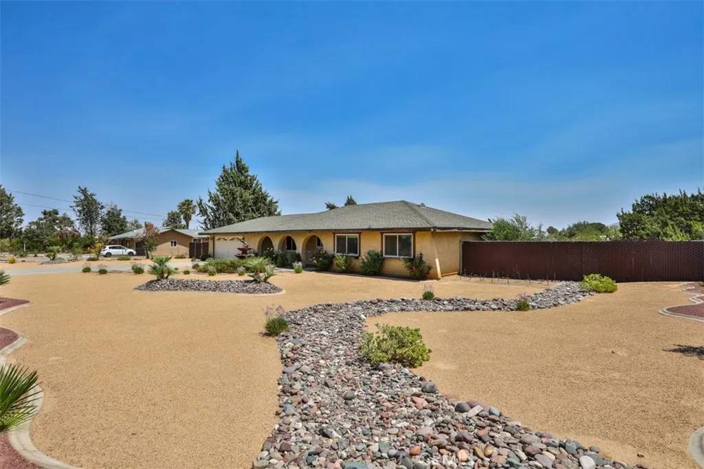 Hesperia, CA 92345,9021 11th Avenue