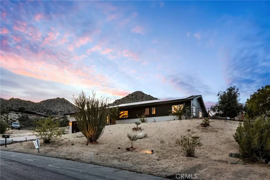 Yucca Valley, CA 92284,53988 Pinon Drive