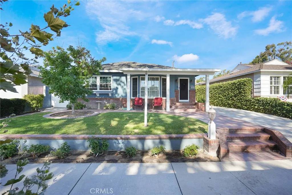 Lakewood, CA 90713,4843 Conquista Avenue