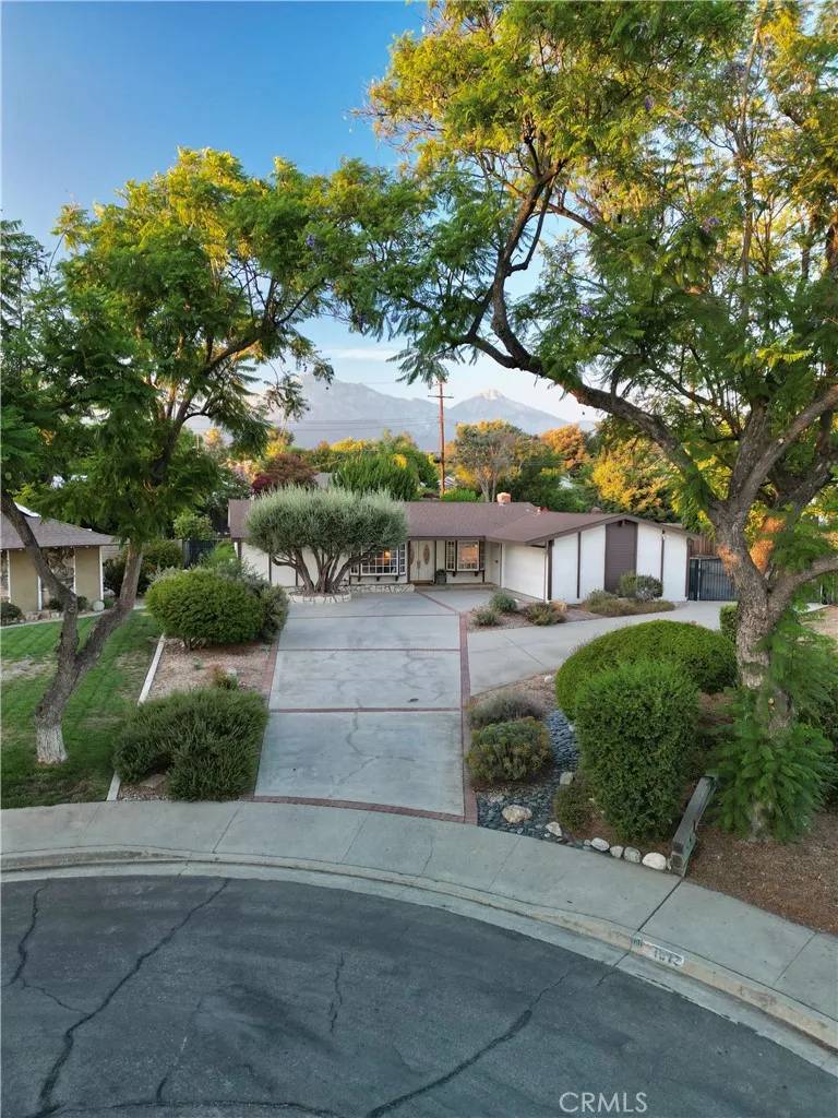 Claremont, CA 91711,1672 Kenyon Place