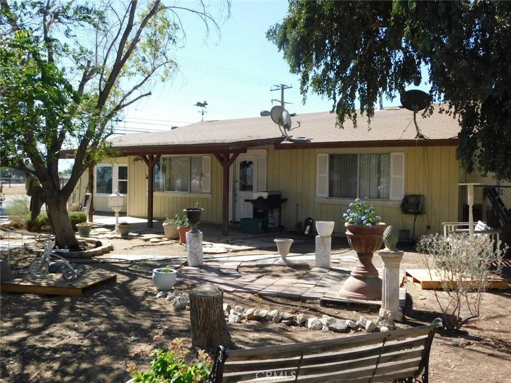 Hesperia, CA 92345,16431 Cashew Street