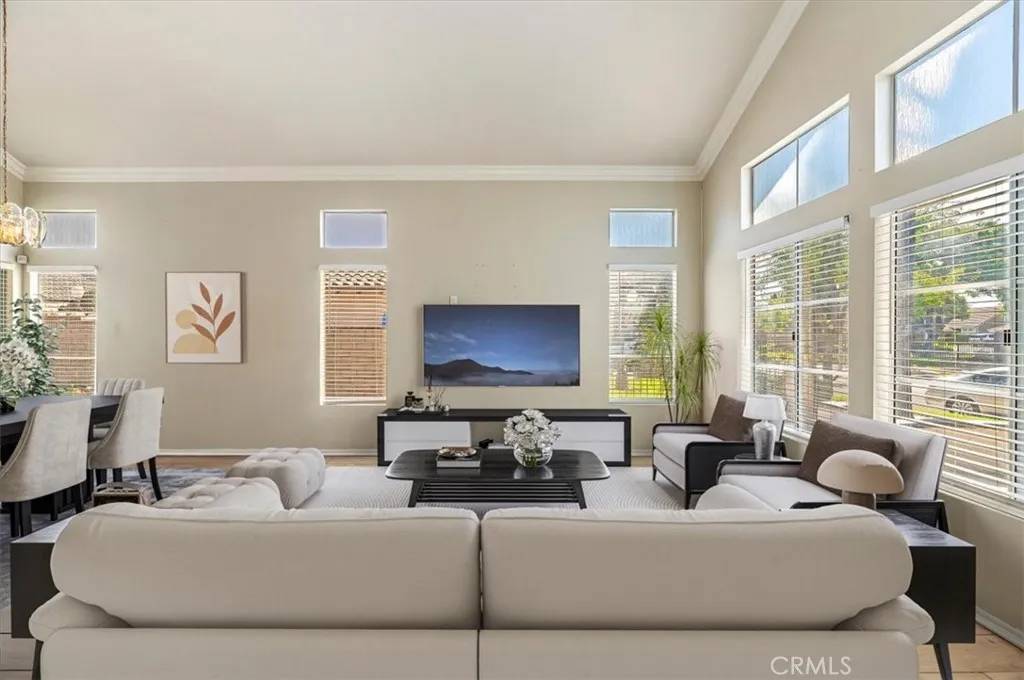 Chino, CA 91710,6364 Wellesley Ct