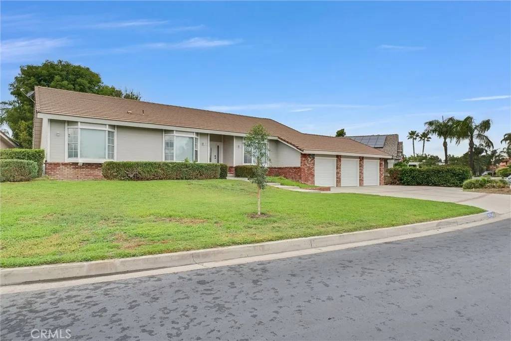 Canyon Lake, CA 92587,30279 Clear Water Dr.