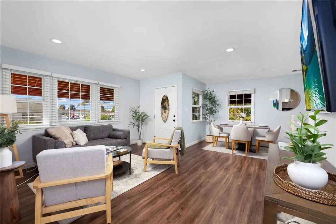 Glendora, CA 91741,324 S Minnesota