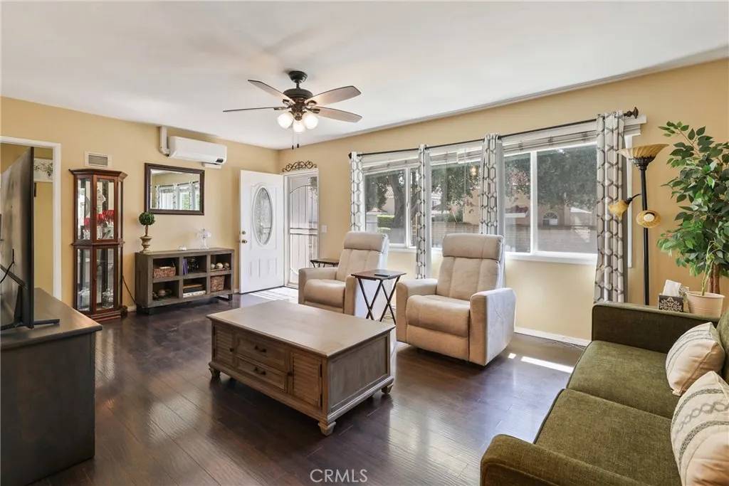 Duarte, CA 91010,1305 Santo Domingo