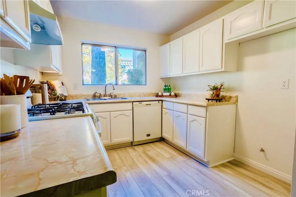 Pomona, CA 91767,2410 N Towne Avenue