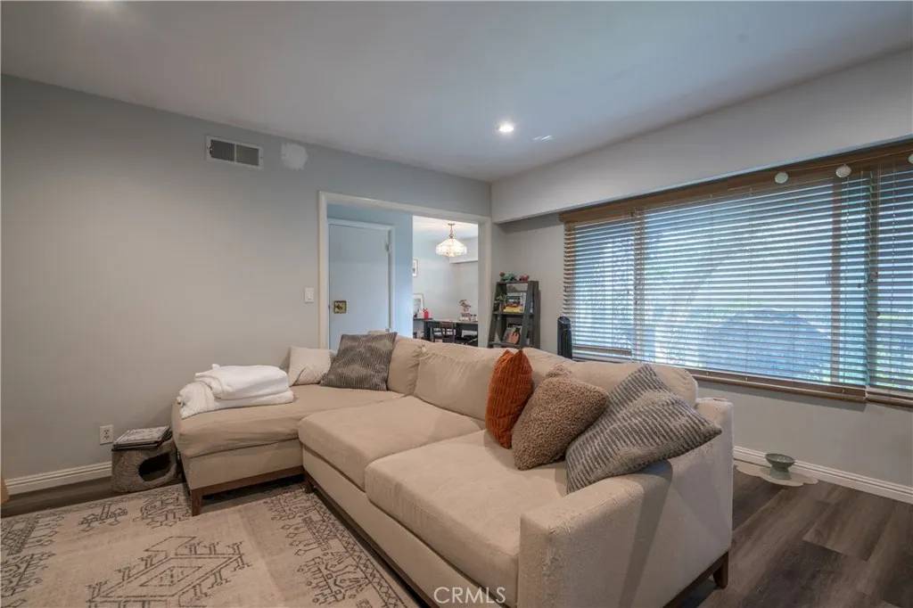 Fullerton, CA 92832,1630 S Pomona #C25