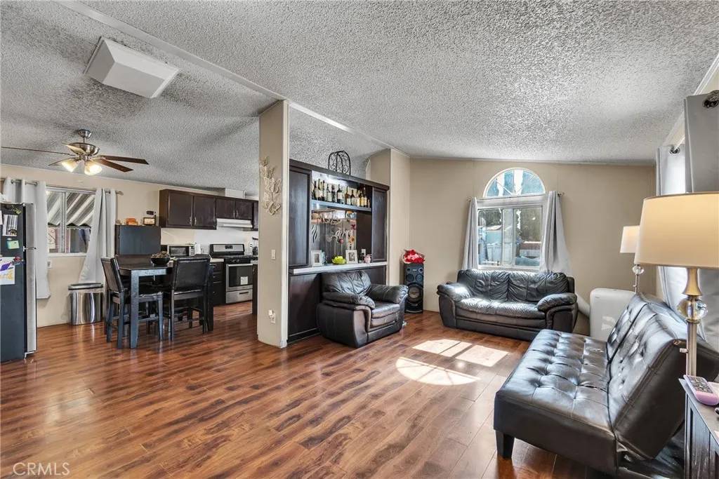 Jurupa Valley, CA 92509,3825 Crestmore #480