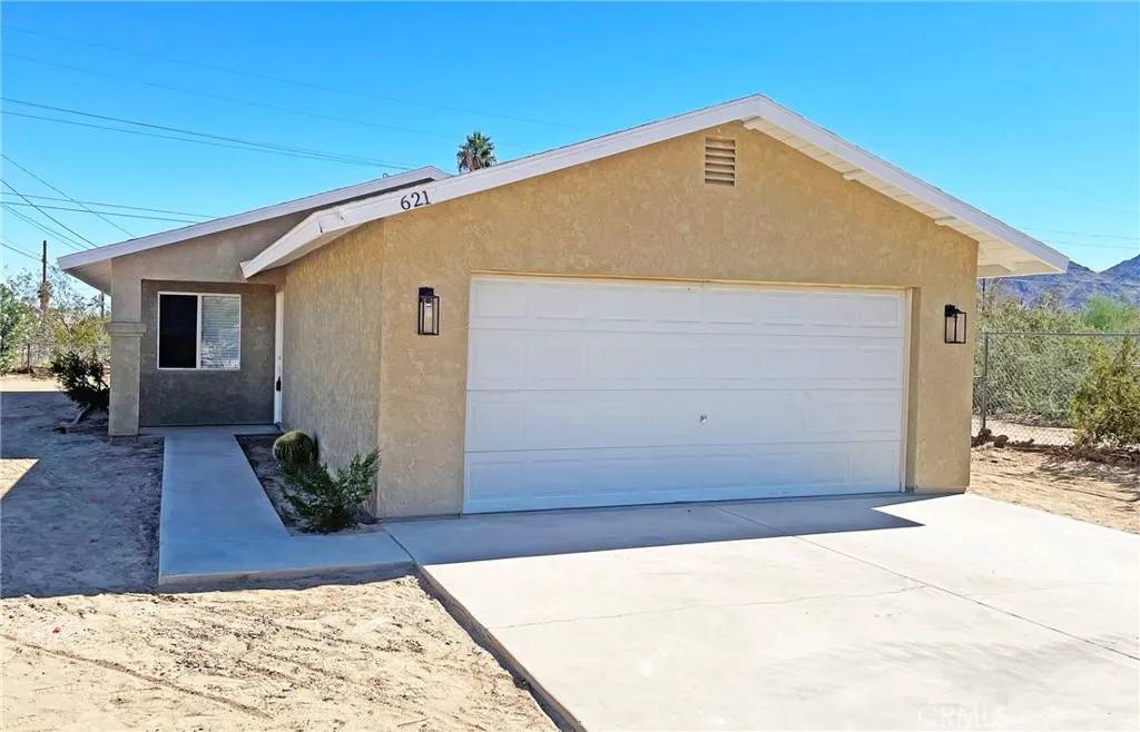 29 Palms, CA 92277,6213 Baileya Avenue