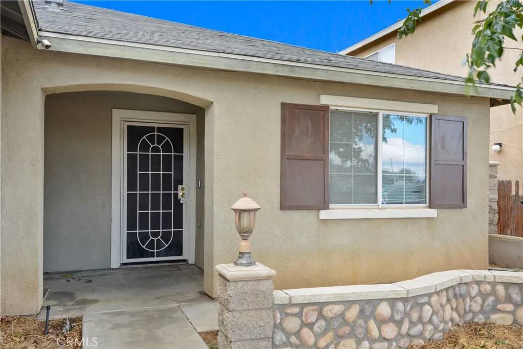 Victorville, CA 92392,13637 Ashmont