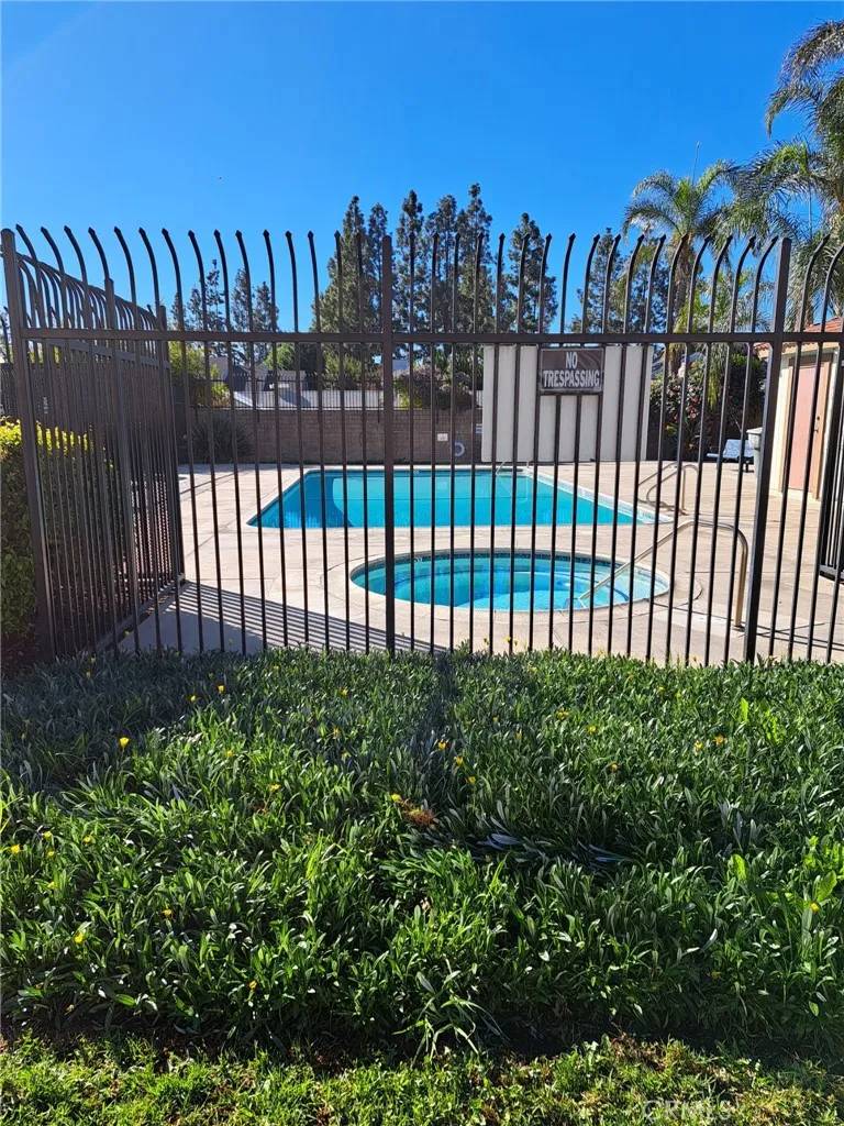 Ontario, CA 91762,1209 S Palmetto #C