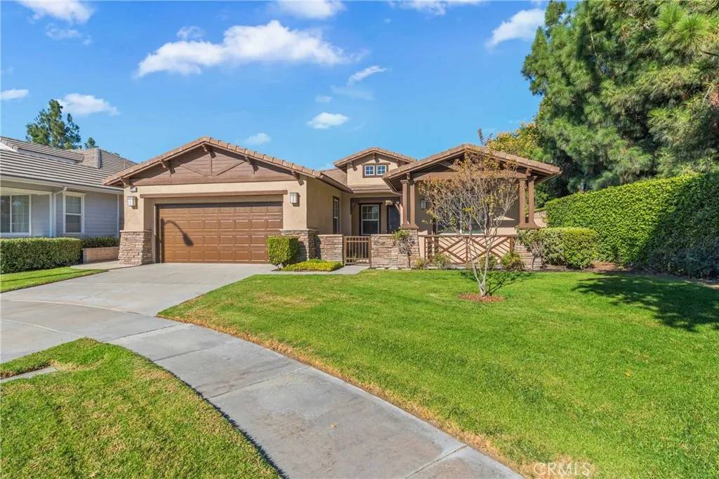 Walnut, CA 91789,302 Spur Trail