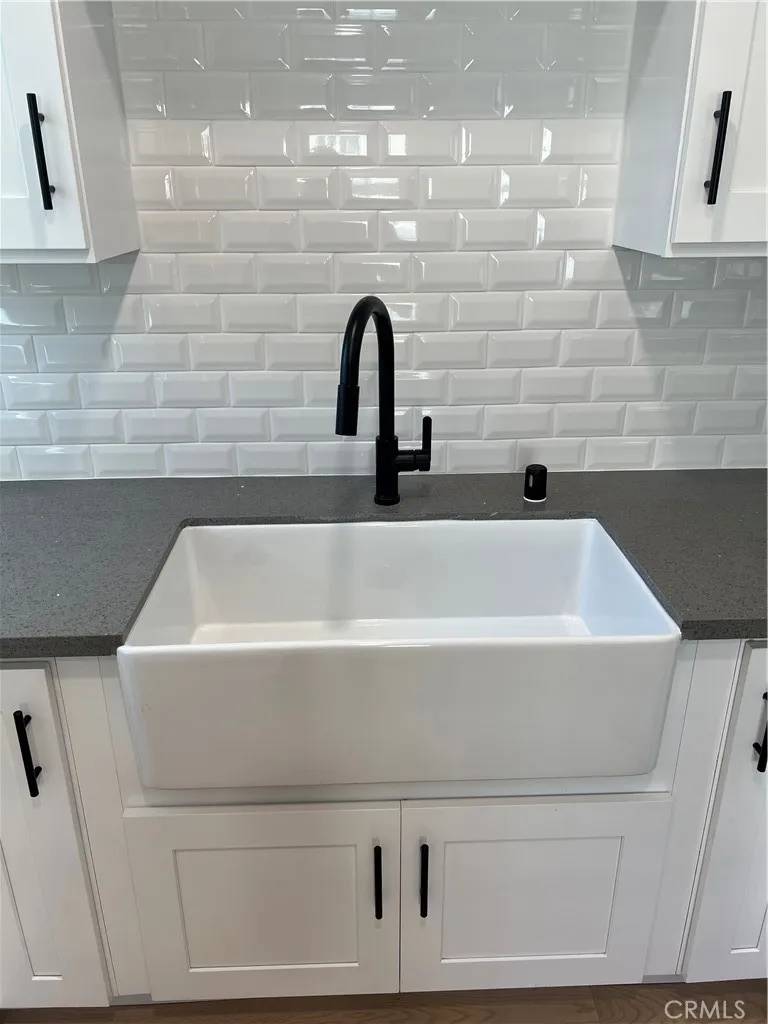 Fontana, CA 92335,8893 Nuevo