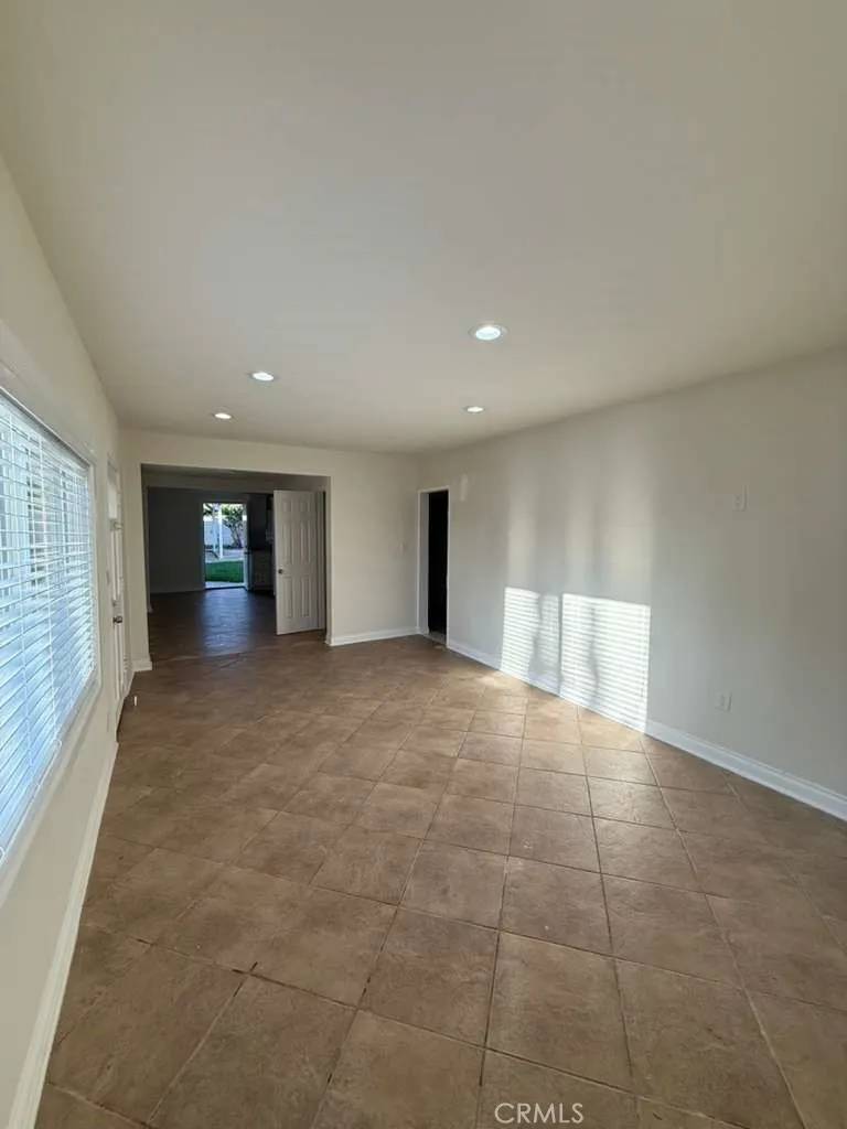 Jurupa Valley, CA 91752,6576 Lorena