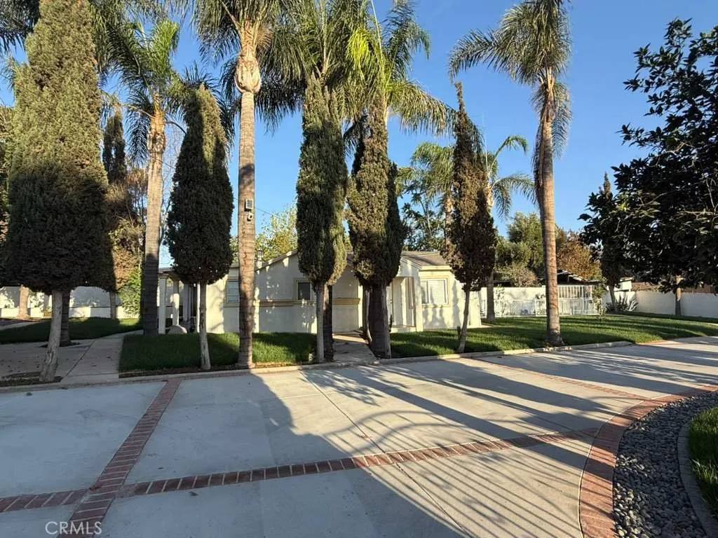 Jurupa Valley, CA 91752,6576 Lorena