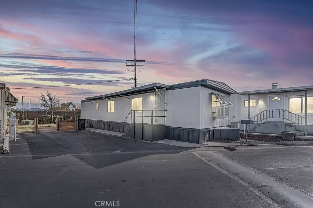 Victorville, CA 92395,16473 Green Tree #46