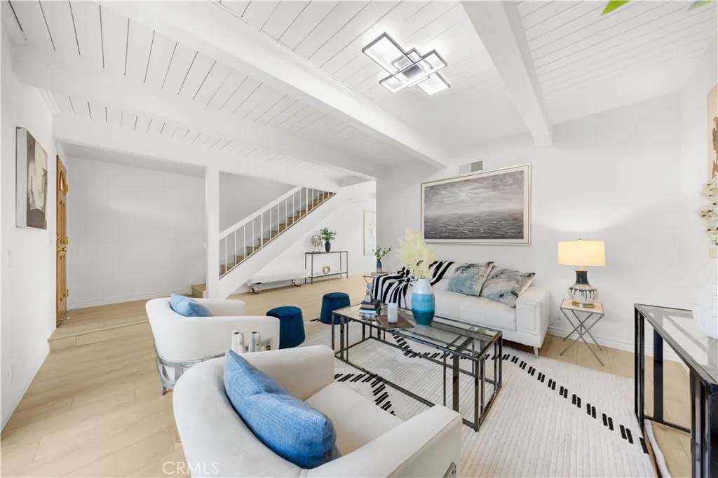 Temple City, CA 91780,5340 Village Circle Drive