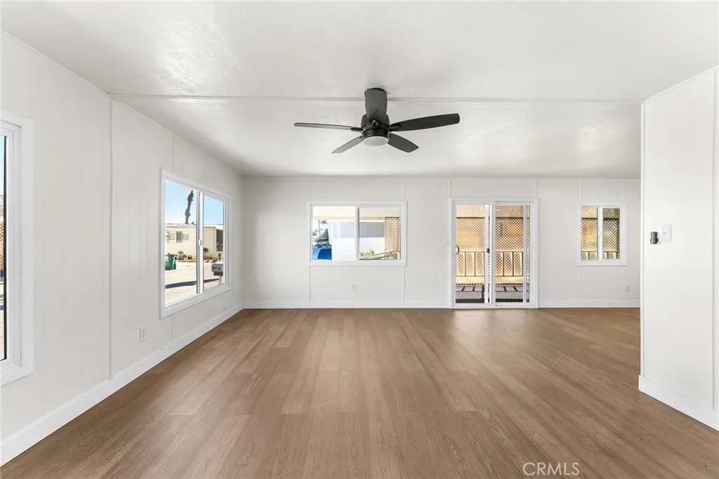 Indio, CA 92220,80870 CA-111 #30