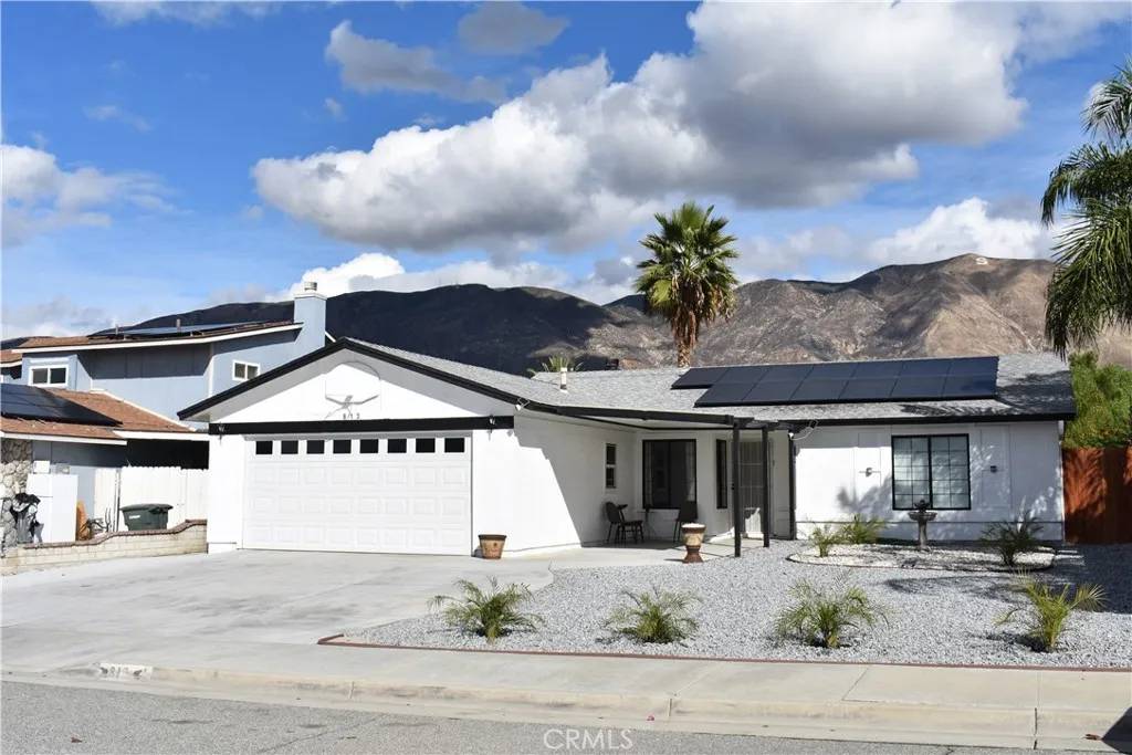San Jacinto, CA 92583,813 Yorkshire Lane
