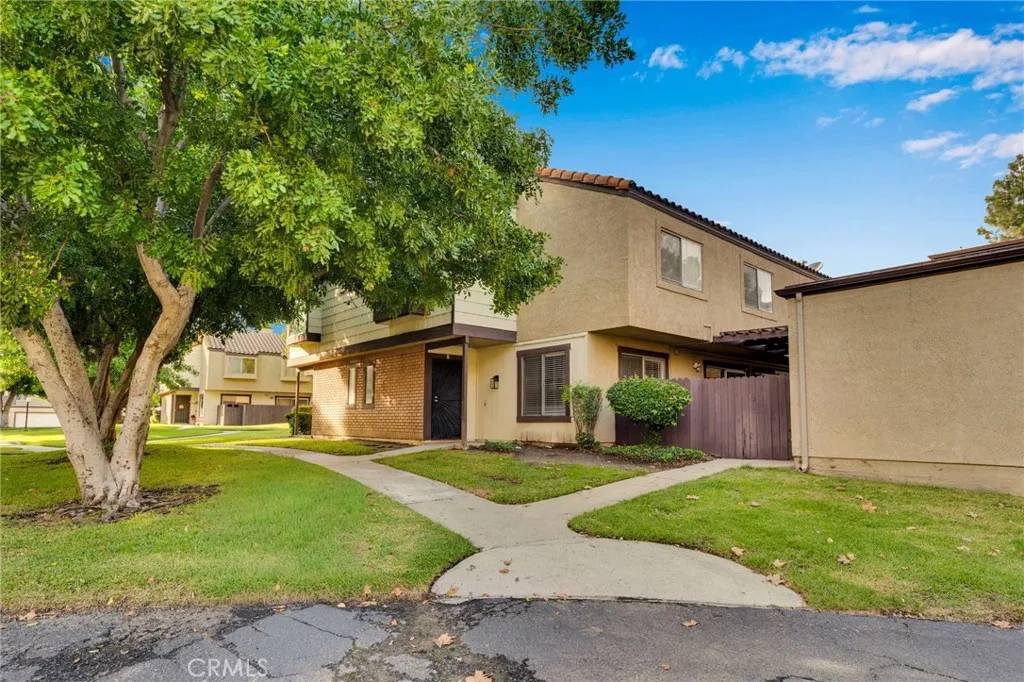 Montclair, CA 91763,9404 Round Up Drive #B