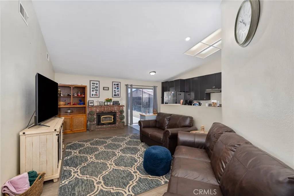 Adelanto, CA 92301,14579 Lilac