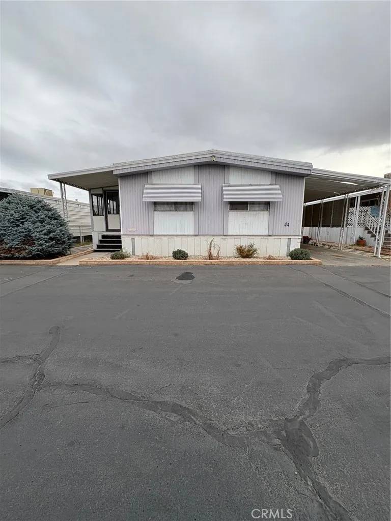 Hesperia, CA 92345,8655 Santa Fe East