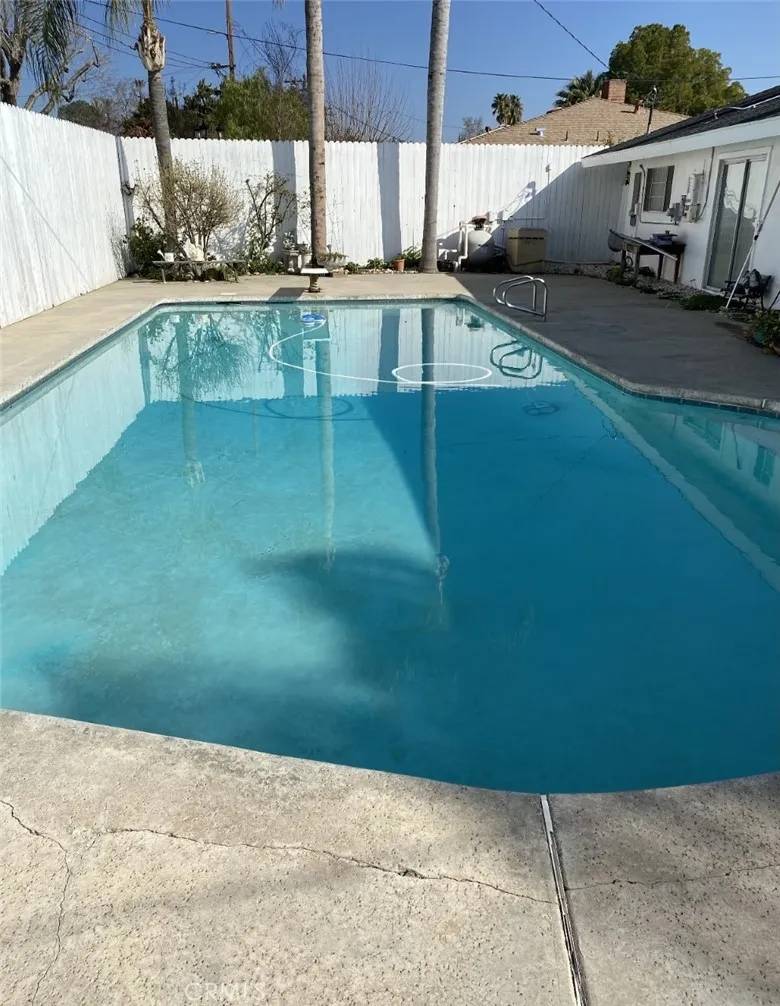 Bakersfield, CA 93306,2800 CREST DR