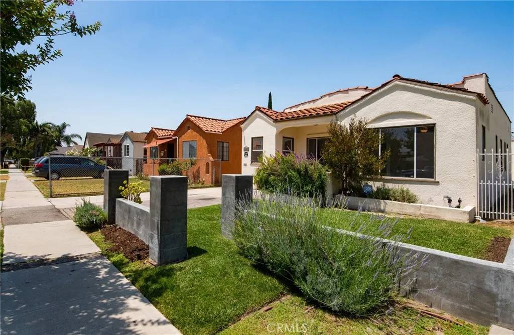 South Gate, CA 90280,8439 Elizabeth Avenue