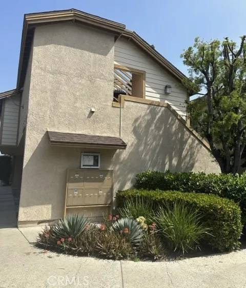 Paramount, CA 90723,16211 Downey Avenue #98