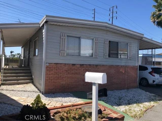 Paramount, CA 90723,16601 S Garfield #204