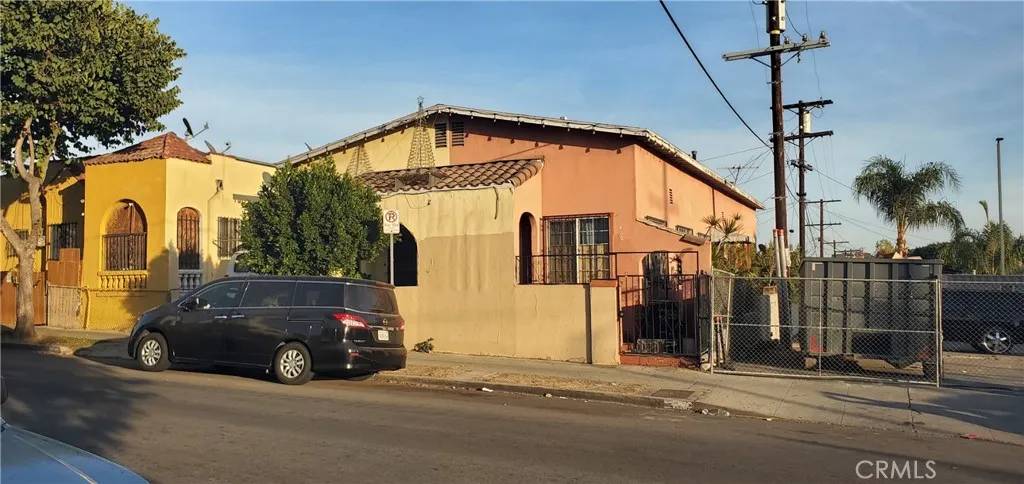 Los Angeles, CA 90033,422 N Mott Street