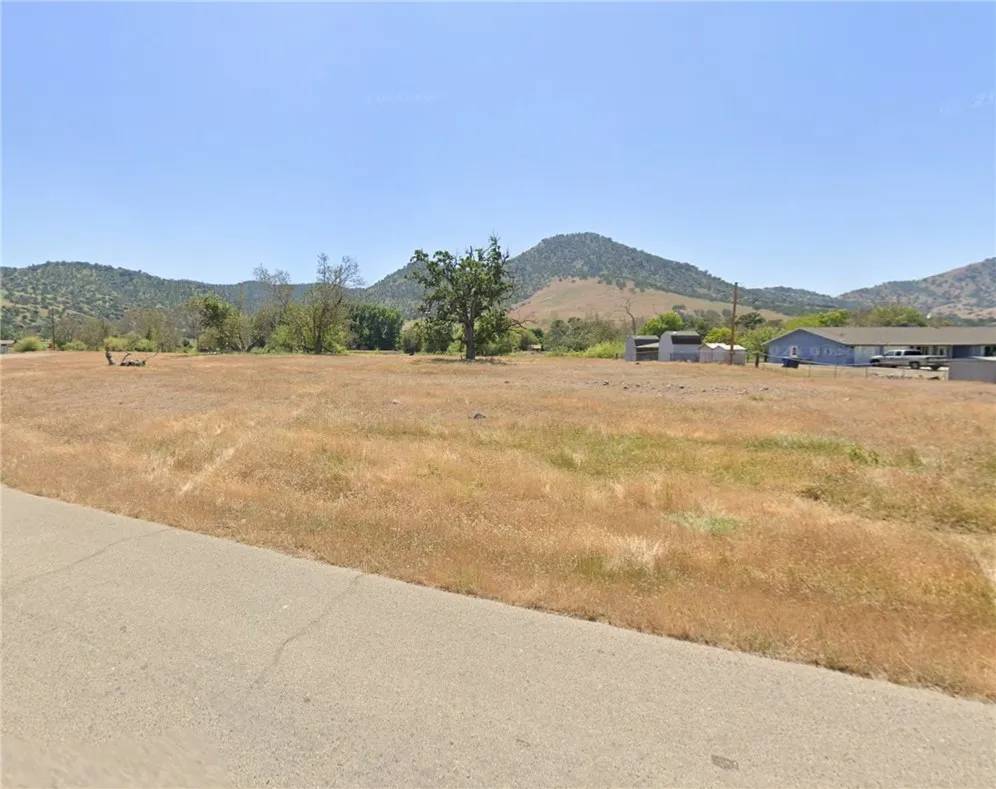 Sanger, CA 93657,1 Live Oak