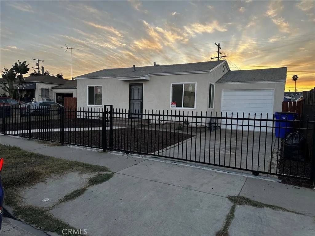 Compton, CA 90220,14423 S Keene Avenue