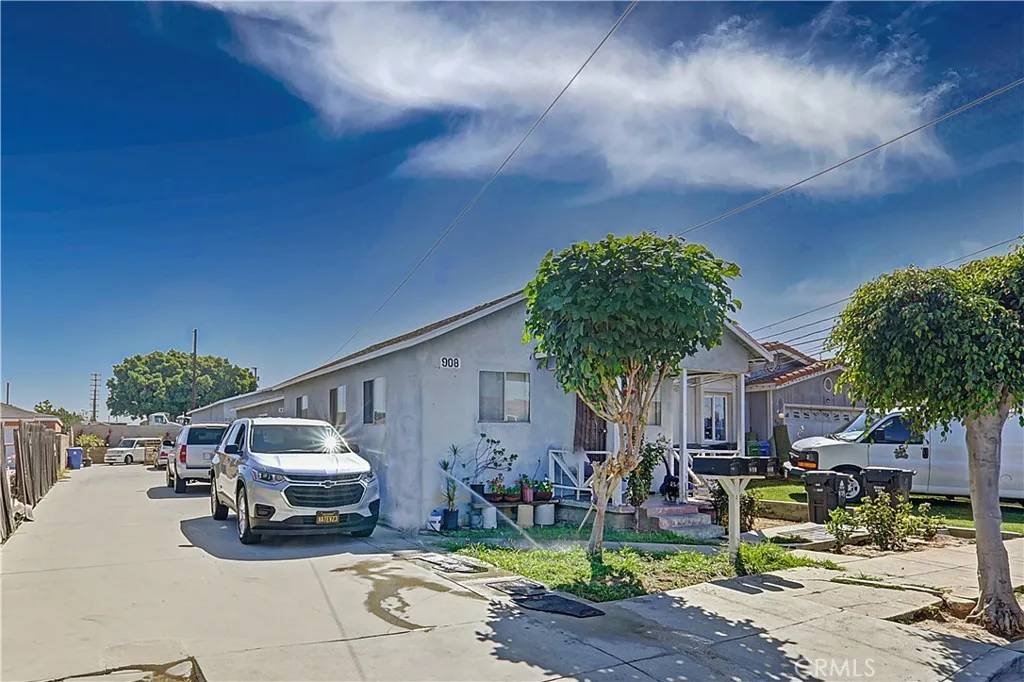 Wilmington, CA 90744,908 Mcfarland Avenue