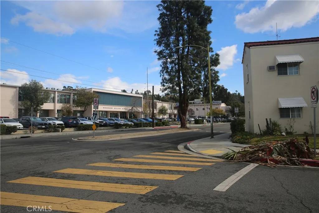 Glendale, CA 91206,630 Naranja Drive