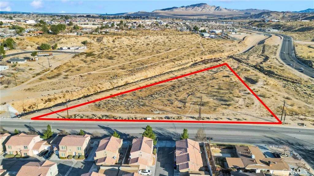 Victorville, CA 92395,0 Seneca