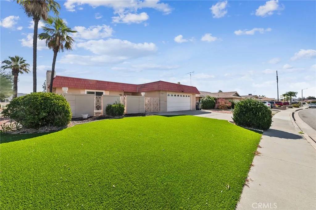 Menifee, CA 92586,27800 Grosse Point Drive