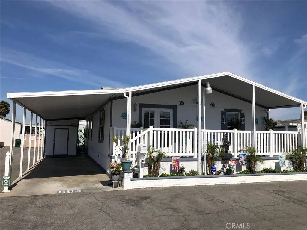Paramount, CA 90723,16601 S Garfield #804
